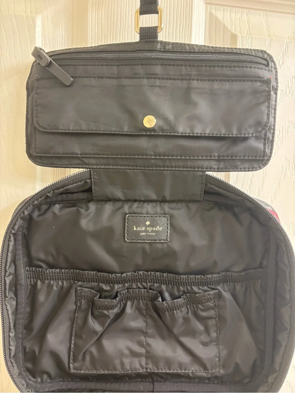 Kate spade Wilson Road Poppy makeup bag set